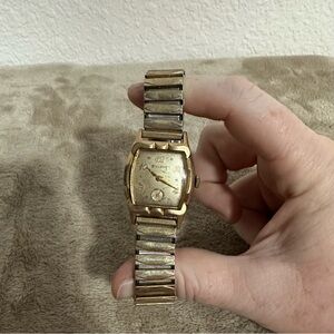 Vintage 1940s 1950s BULOVA L6 Men’s Gold Wrist Watch Art Deco Retro Classic